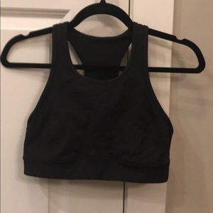 Lululemon bra with pocket